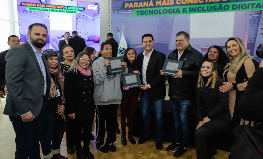 Governador libera R$ 13,8 milhões para inovação e acessibilidade nos municípios