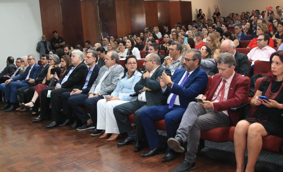 Universidades estaduais e Itaipu assinam parceria para ações de extensão em sustentabilidade