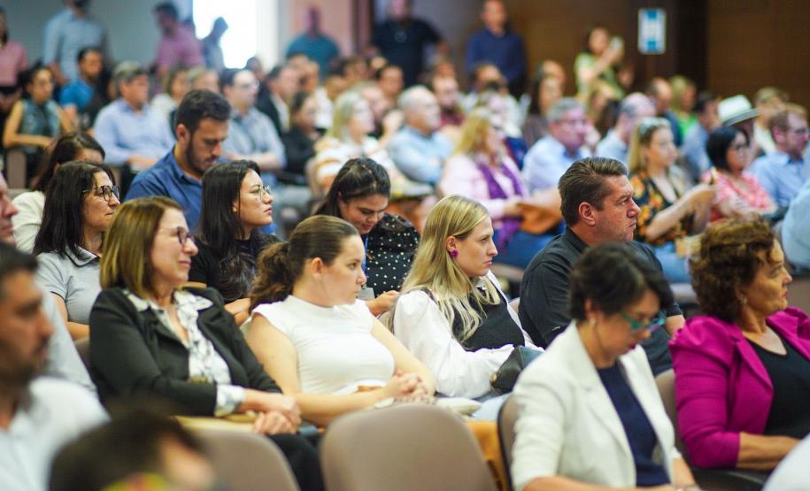 Encontro em Cascavel abre série de fóruns de planejamento e desenvolvimento territorial