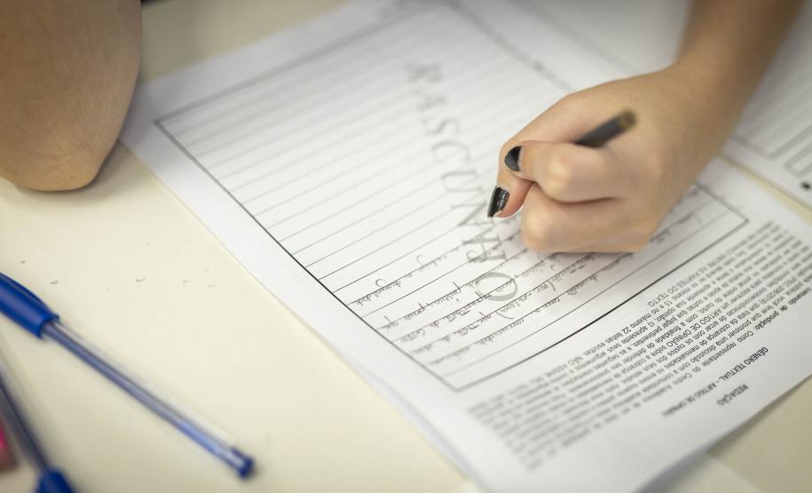 Inscrições para vestibulares da UEM se encerram nesta quarta-feira