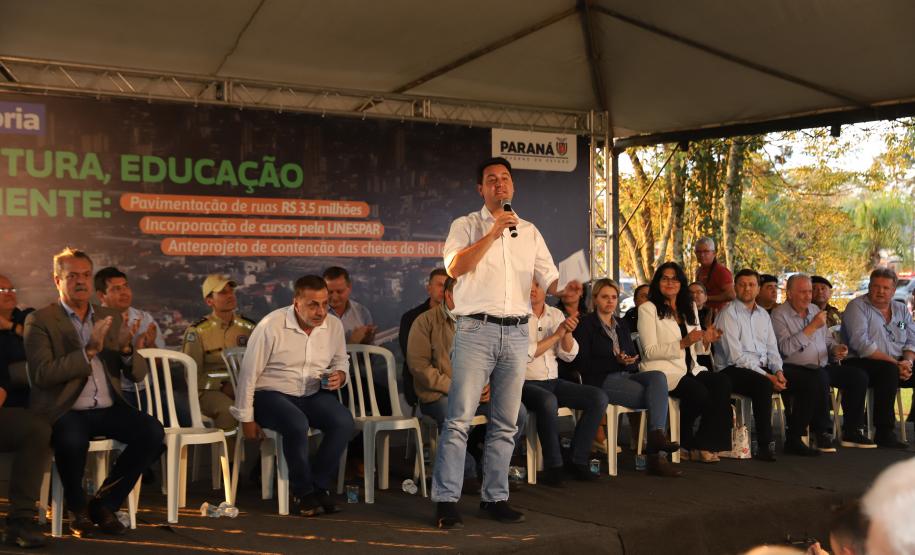 Governador confirma proposta e incorporação do Uniuv pela Unespar avança