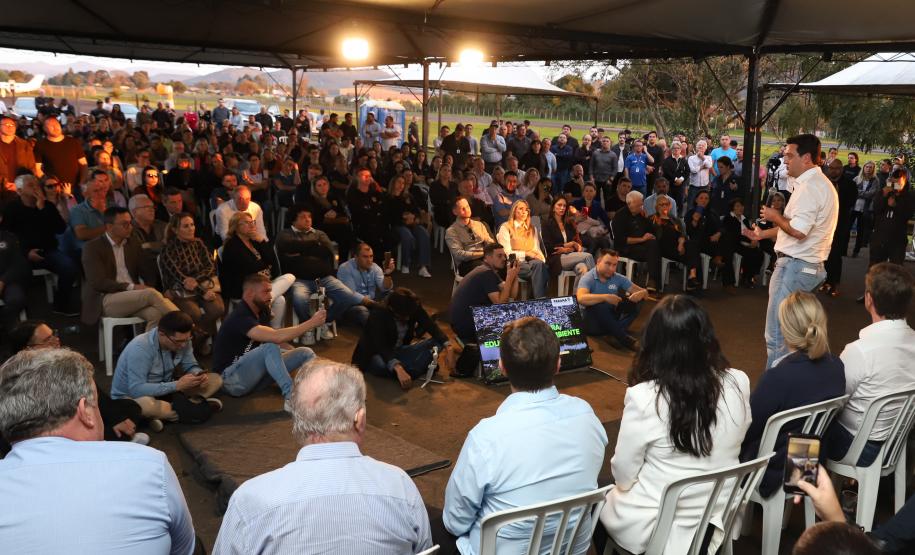 Governador confirma proposta e incorporação do Uniuv pela Unespar avança