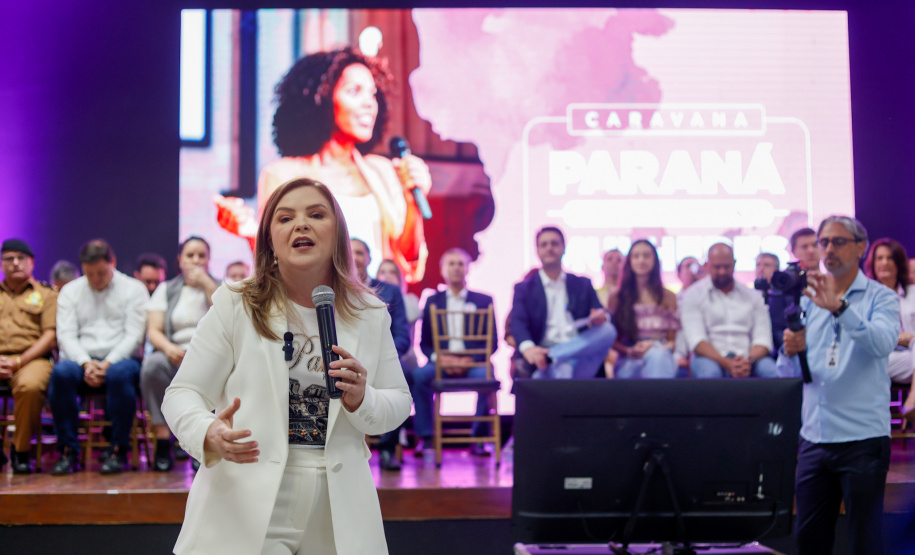 Governo apresenta avanços nas políticas para mulheres em caravana em Foz do Iguaçu