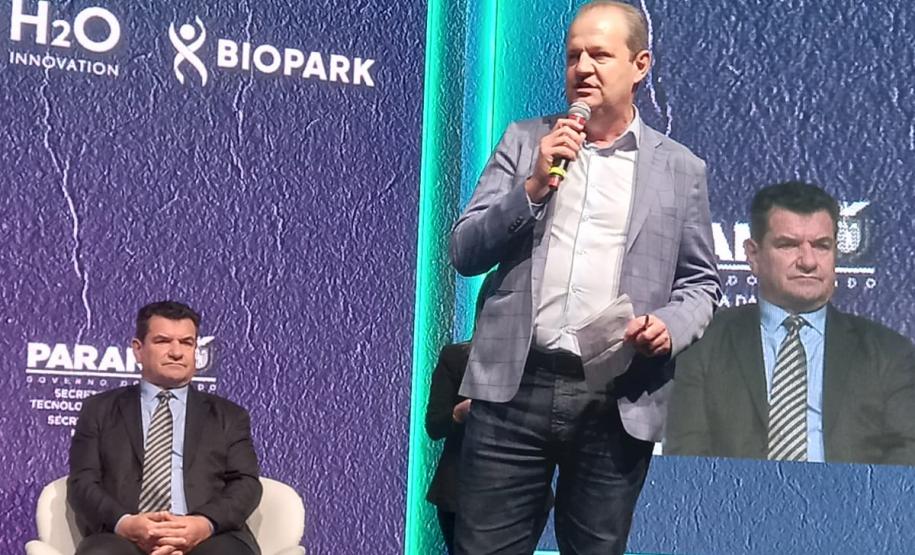 Estado anuncia R$ 9 milhões para investimentos em ciência durante o Summit Iguassu Valley