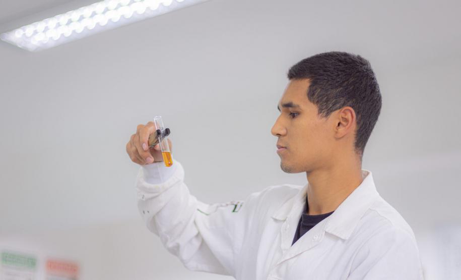 Com 21 anos, curso de Química Tecnológica da UEPG tem alta empregabilidade