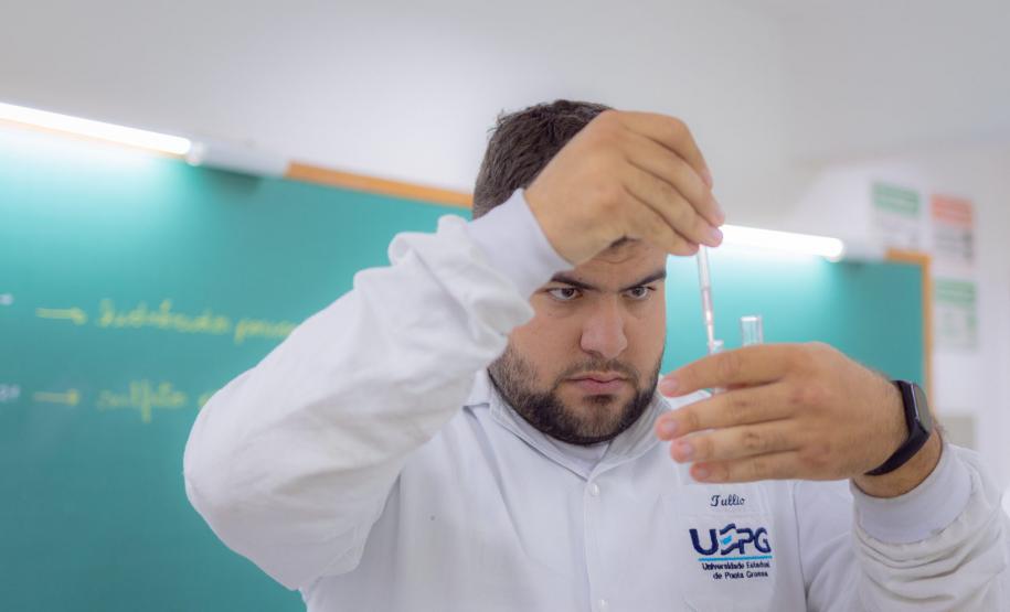 Com 21 anos, curso de Química Tecnológica da UEPG tem alta empregabilidade