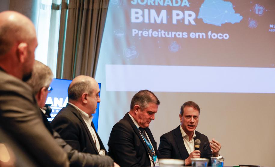 Estado capacita servidores municipais para aplicação da metodologia BIM em obras