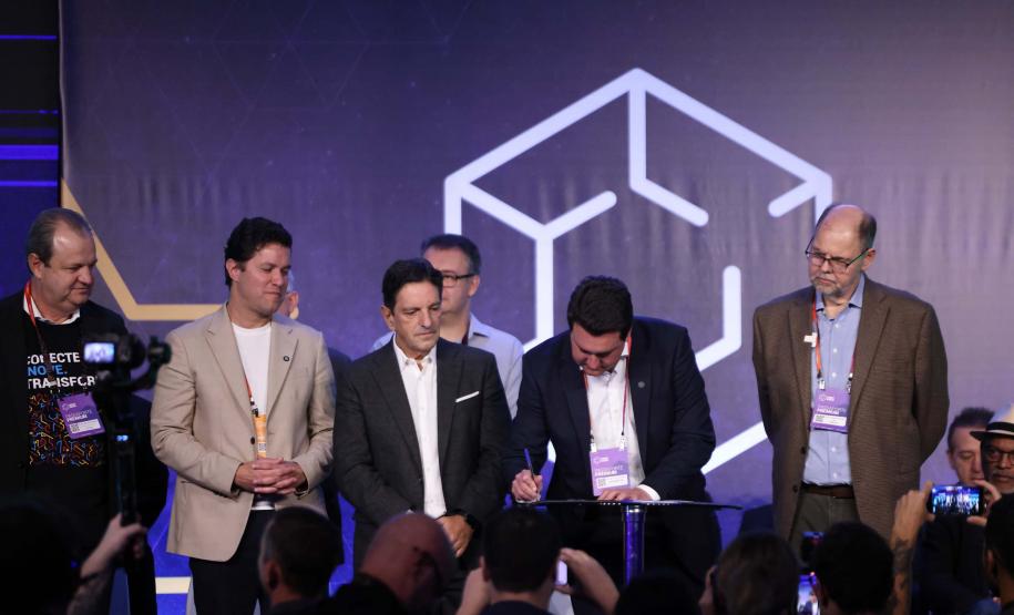 Governo apresenta diretrizes para uso de Inteligência Artificial no serviço público