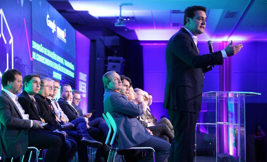 Governo apresenta diretrizes para uso de Inteligência Artificial no serviço público