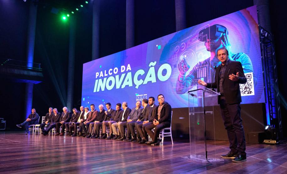 Com apresentação de projetos, Governo promove inovação no Connect Week Brasil