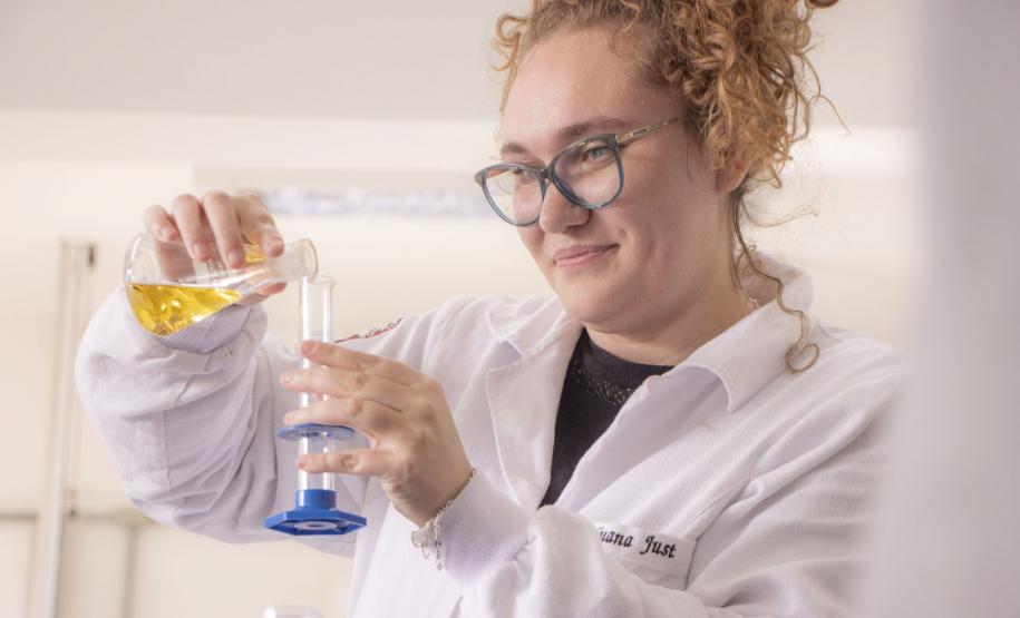 Com 21 anos, curso de Química Tecnológica da UEPG tem alta empregabilidade