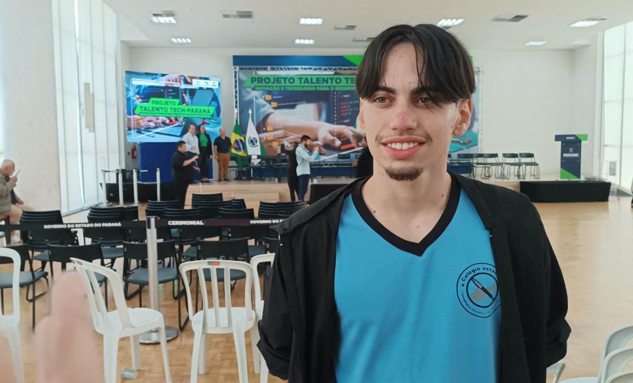 Selecionados pelo Talento Tech comemoram poder aprender tecnologia nas próprias cidades