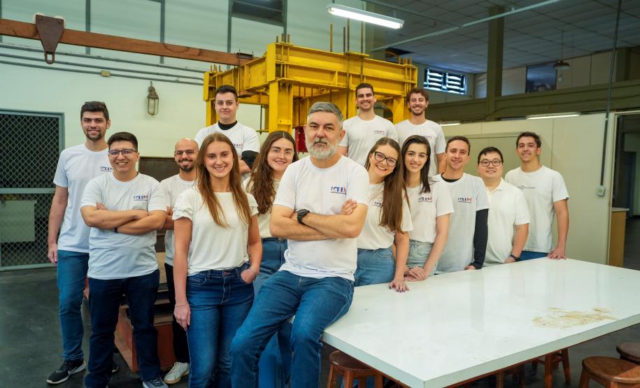 Pesquisa da UEM aponta viabilidade do aço reforçado por nióbio na construção civil