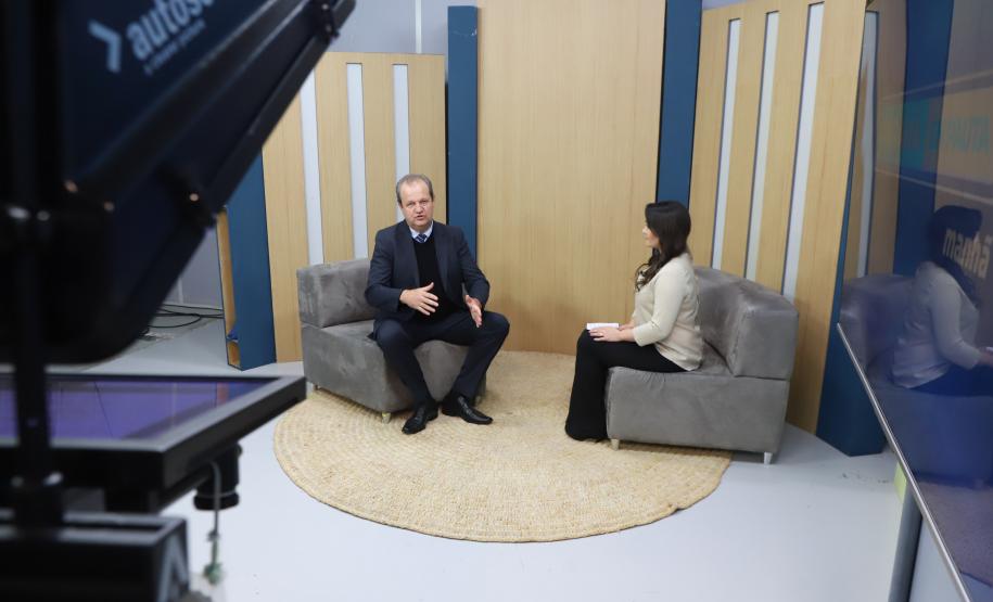 Secretário detalha avanço da ciência e tecnologia em entrevista à TV Paraná Turismo
