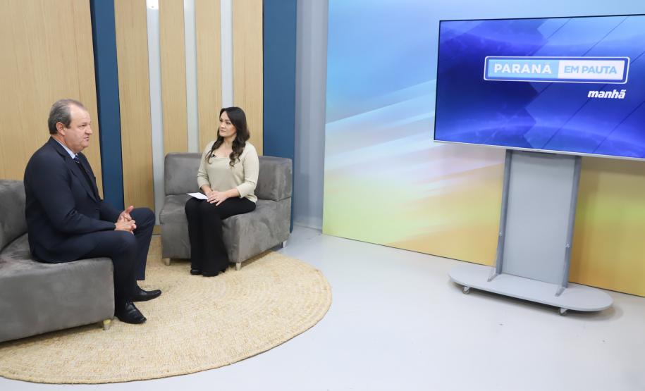 Secretário detalha avanço da ciência e tecnologia em entrevista à TV Paraná Turismo