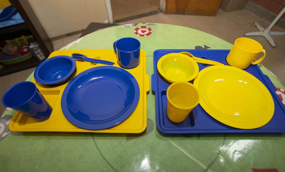 Análise de embalagens de alimentos do Tecpar assegura a saúde do consumidor