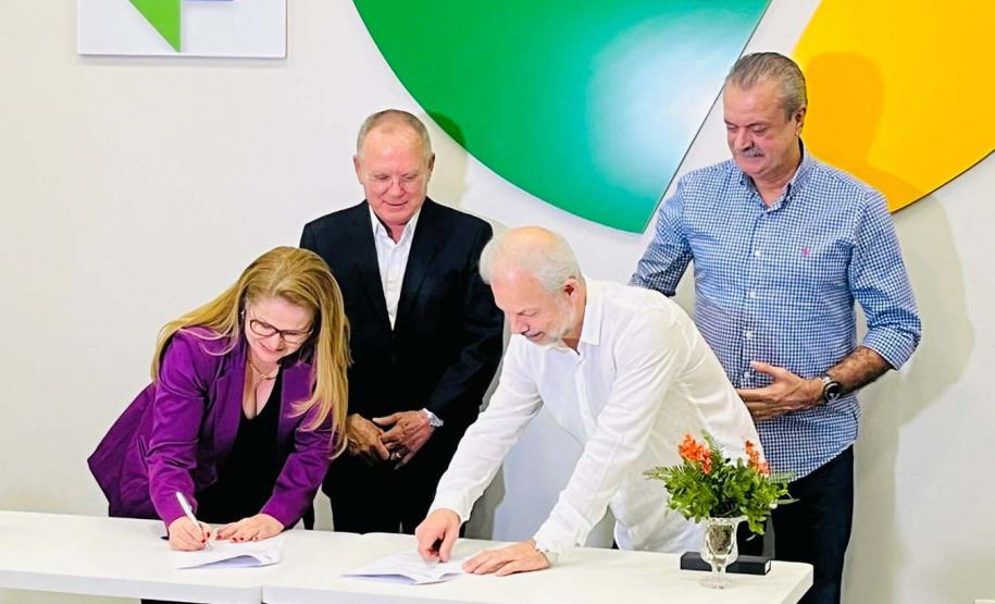 IAT renova convênio com Unifil para atendimento à fauna na região de Londrina