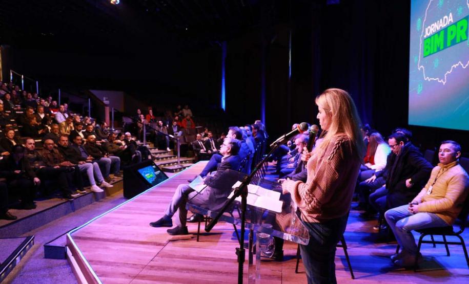 Governo anuncia especialização em metodologia BIM para qualificar servidores públicos