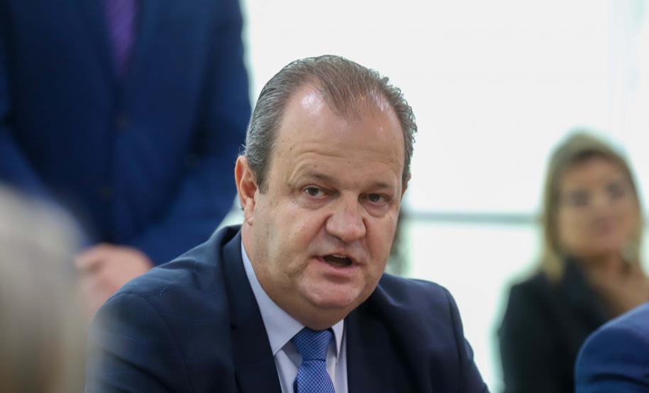 Comitiva da Índia visita Paraná para planejar instalação de supercomputadores