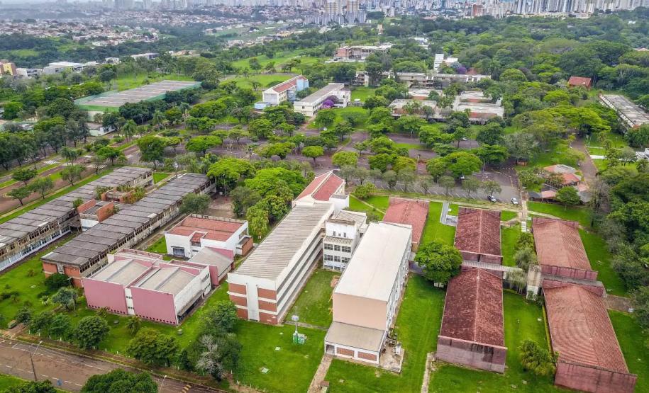 Com R$ 26,7 milhões do Estado, UEL fará reformas e melhorias em nove centros de estudos