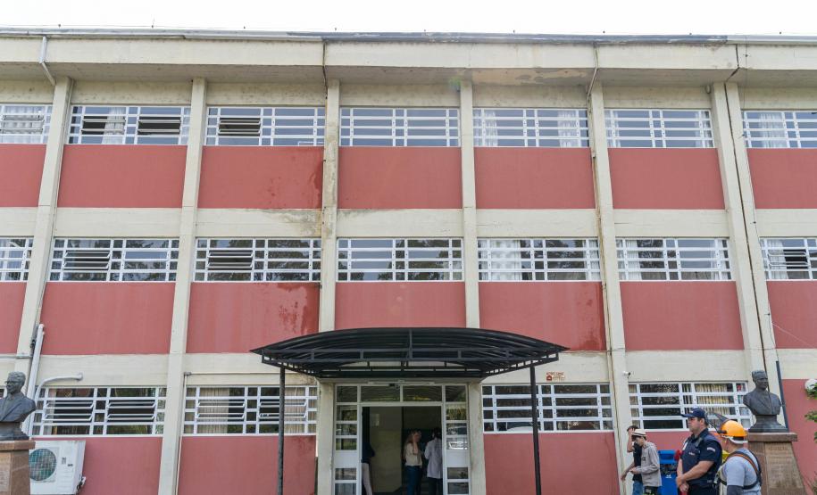 CEEP Newton Freire recebe a Feira de Projetos e Profissões dos cursos técnicos