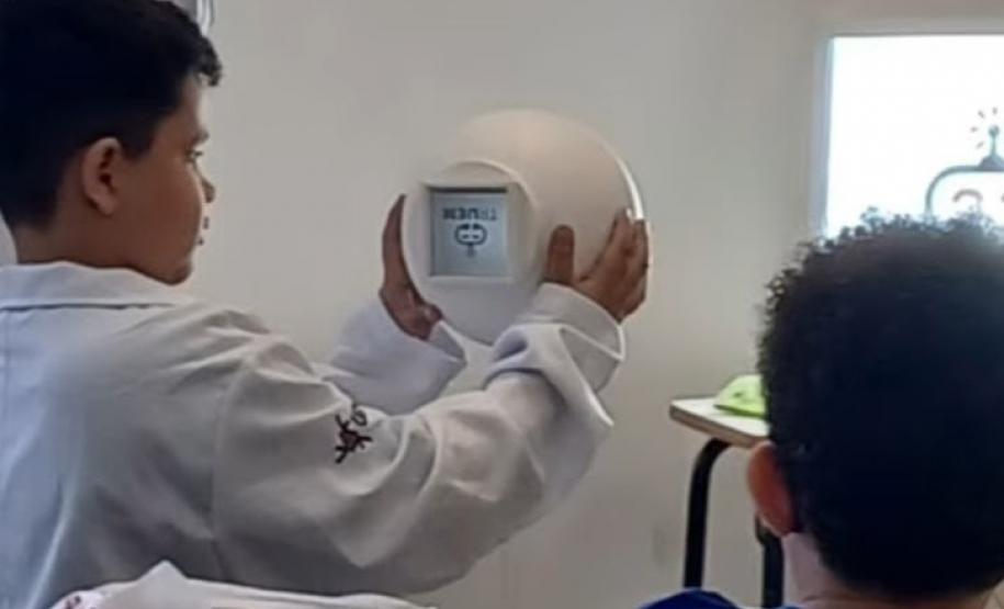 Lista das escolas selecionadas para a Rede de Clubes Paraná Faz Ciência já está disponível