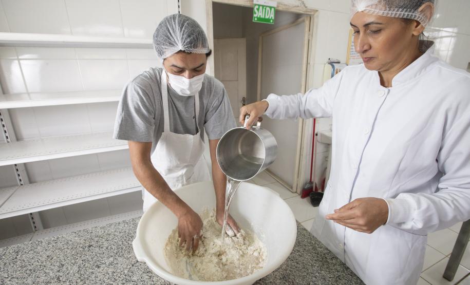 Tecpar orienta produção de industrializados orgânicos e convencionais no mesmo local