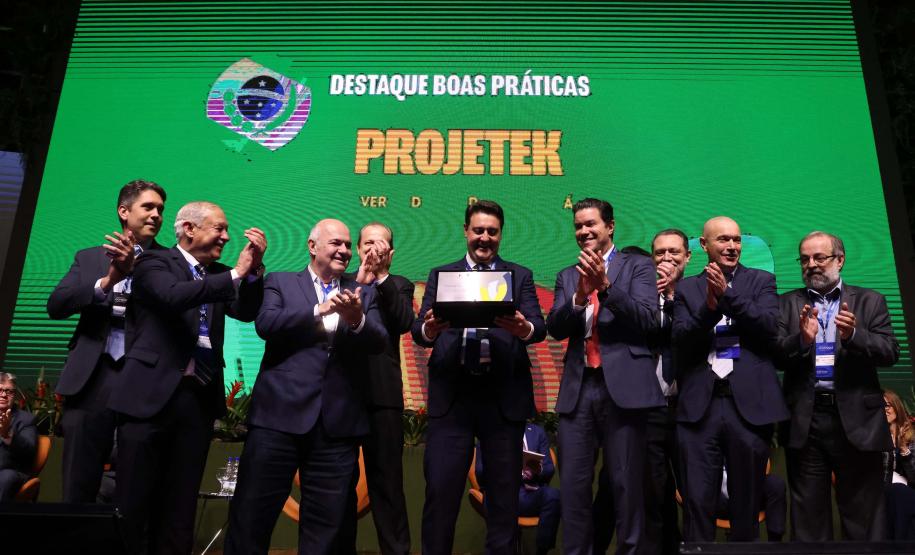 Com Projetek das universidades estaduais, Paraná ganha Prêmio Excelência em Competitividade