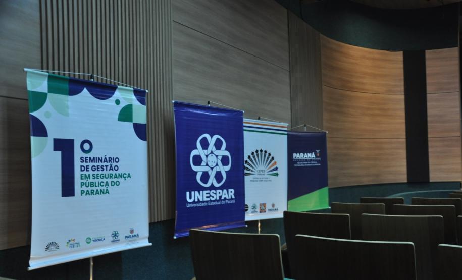 Turma da residência técnica em gestão da segurança apresenta trabalhos de conclusão