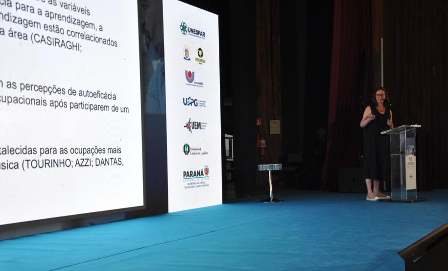 Universidades estaduais buscam oportunidades para o avanço do ensino superior do Paraná