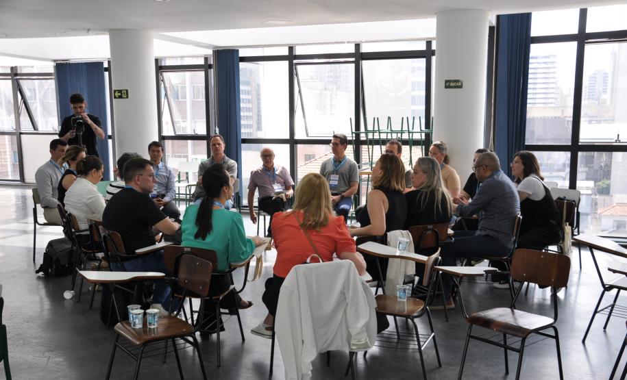 Universidades estaduais buscam oportunidades para o avanço do ensino superior do Paraná