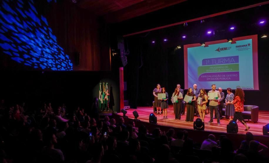 Residentes técnicos do Governo do Estado apresentam propostas em gestão de saúde