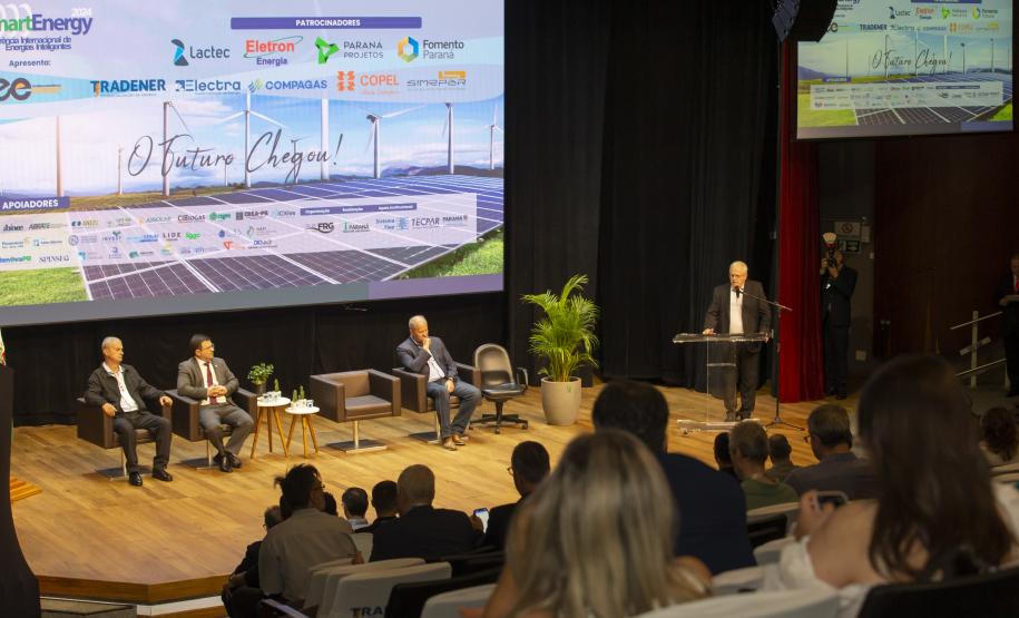Promovida pelo Tecpar, Smart Energy 2024 aborda mudanças da matriz energética