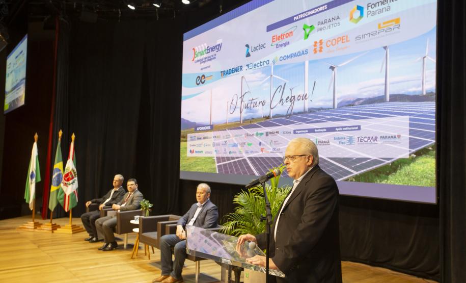 Promovida pelo Tecpar, Smart Energy 2024 aborda mudanças da matriz energética