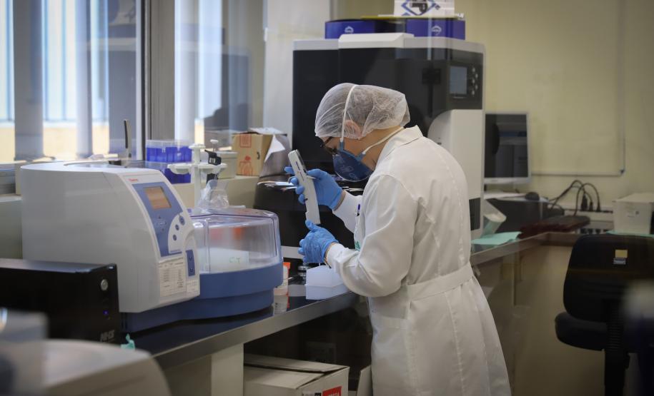 Prestes a superar marca de 2023, Lacen ultrapassa meio milhão de exames em 2024