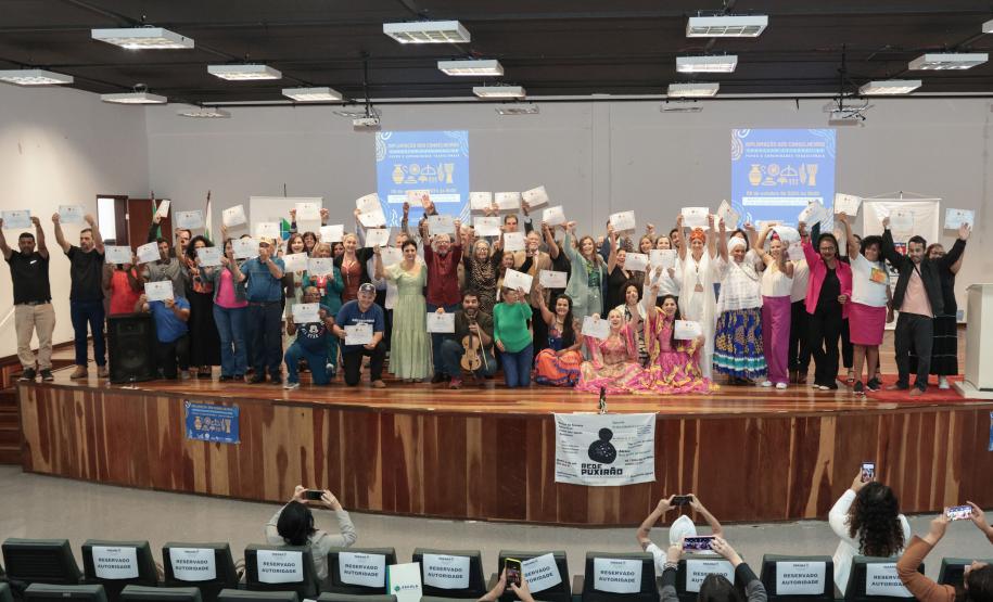 Membros do Conselho Estadual dos Povos e Comunidades Tradicionais são diplomados