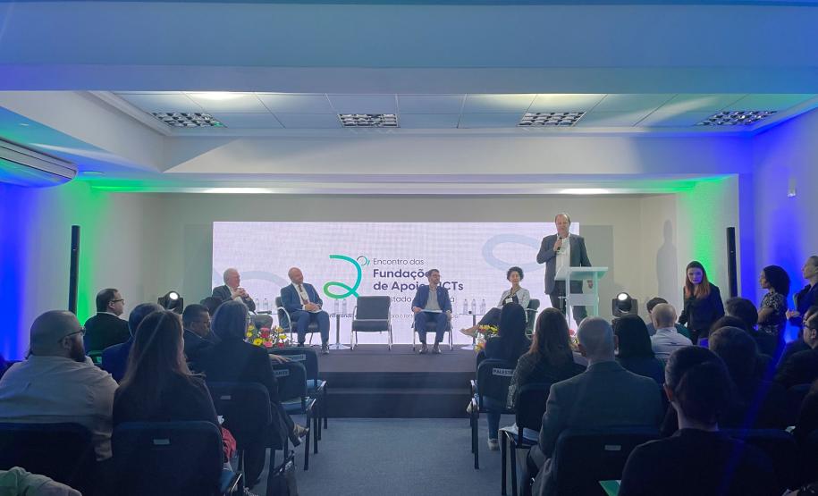 Instituições de ICT e fundações discutem fortalecimento da pesquisa e inovação no Paraná