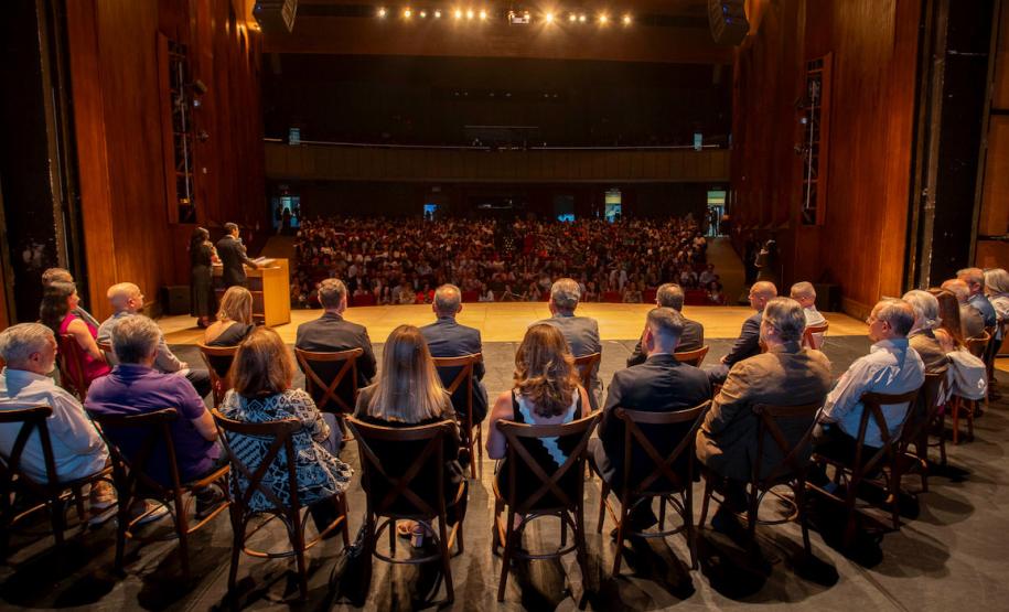 Mobilização de recursos e de iniciativas voltadas ao desenvolvimento da popularização da ciência foi destaque na abertura da Semana Paraná Faz Ciência