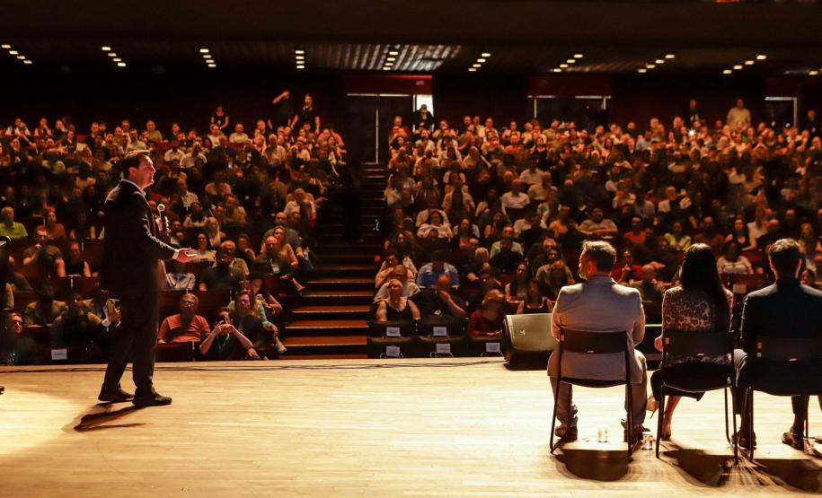 Estado apresenta potenciais da Inteligência Artificial em evento para servidores públicos