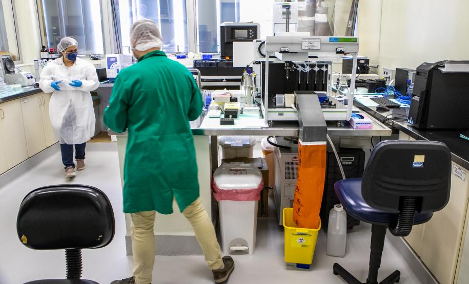 Prestes a superar marca de 2023, Lacen ultrapassa meio milhão de exames em 2024