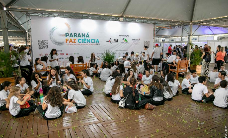 Paraná Faz Ciência 2024 na UEM supera expectativas e atrai 38 mil visitantes