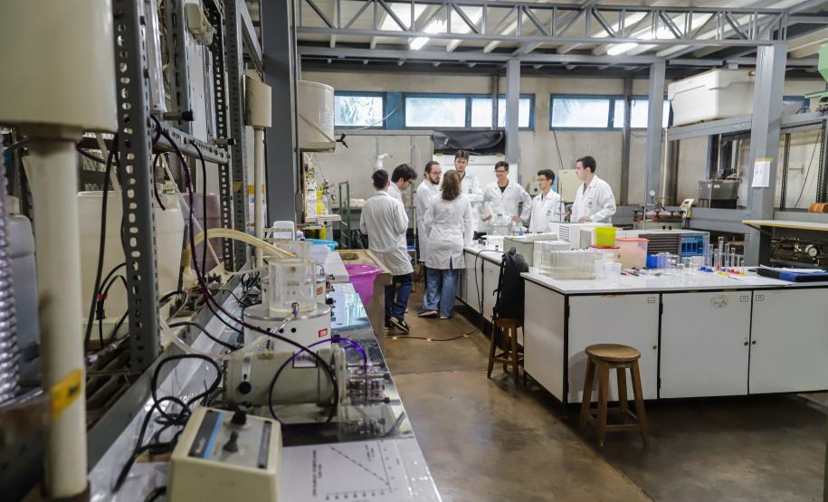 Paraná é o quarto estado com mais estudantes universitários do Brasil, aponta Censo