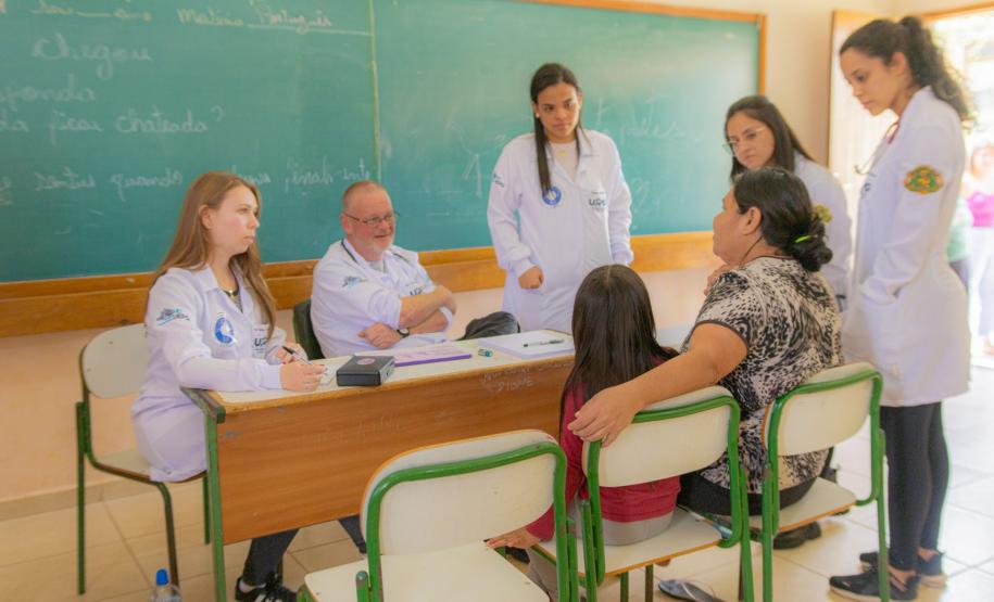 UEPG leva serviços de saúde e atendimentos para aldeia indígena em Ortigueira