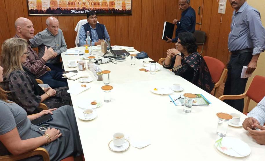 Paraná conhece experiência da Índia para impulsionar cadeia da sericicultura