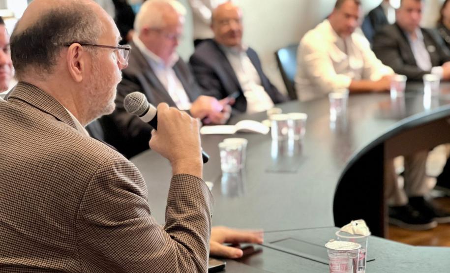 Estado reúne entidades para discutir governança do Sistema Paranaense de Inovação