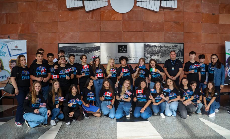 Ganhando o Mundo: 1,3 mil alunos passam pela preparação final antes do intercâmbio