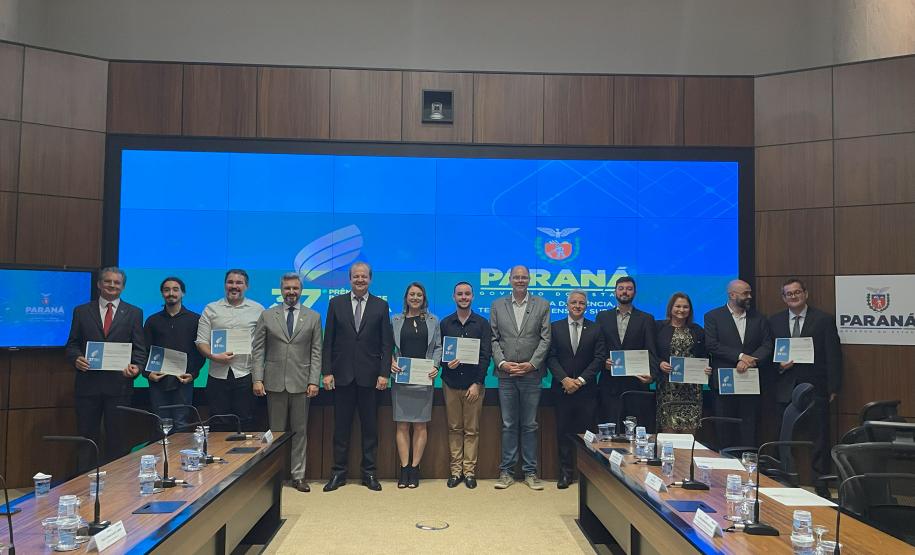 Avanço científico: Governo do Paraná premia projetos que conectam academia e sociedade