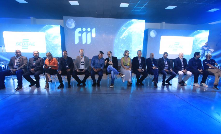 Paraná lança editais para capacitar empreendedores e expandir conectividade em ambientes de inovação