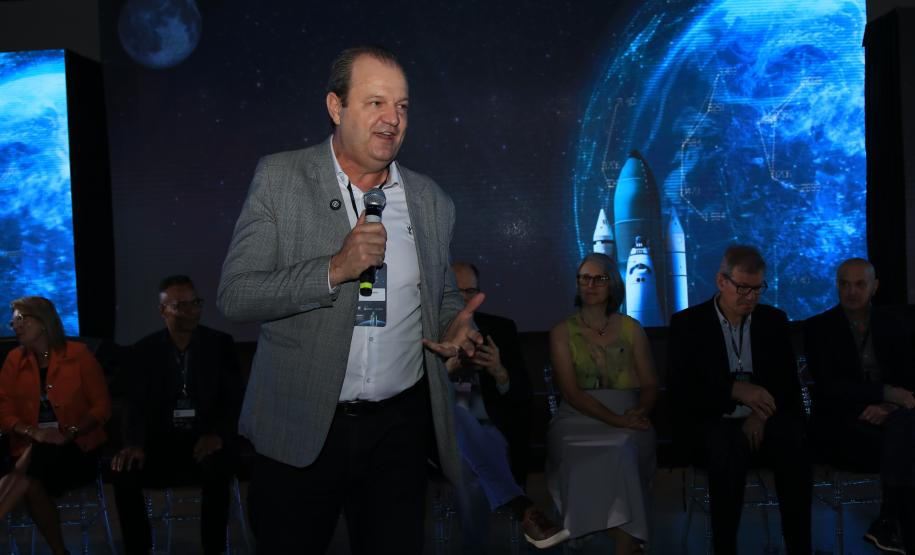 Paraná lança editais para capacitar empreendedores e expandir conectividade em ambientes de inovação