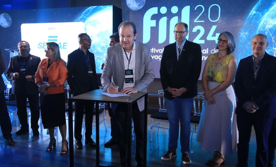 Paraná lança editais para capacitar empreendedores e expandir conectividade em ambientes de inovação